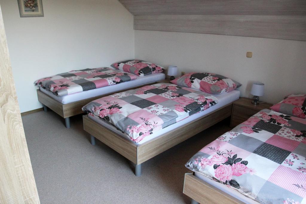 Lake House Apartment เมดโวเด ภายนอก รูปภาพ