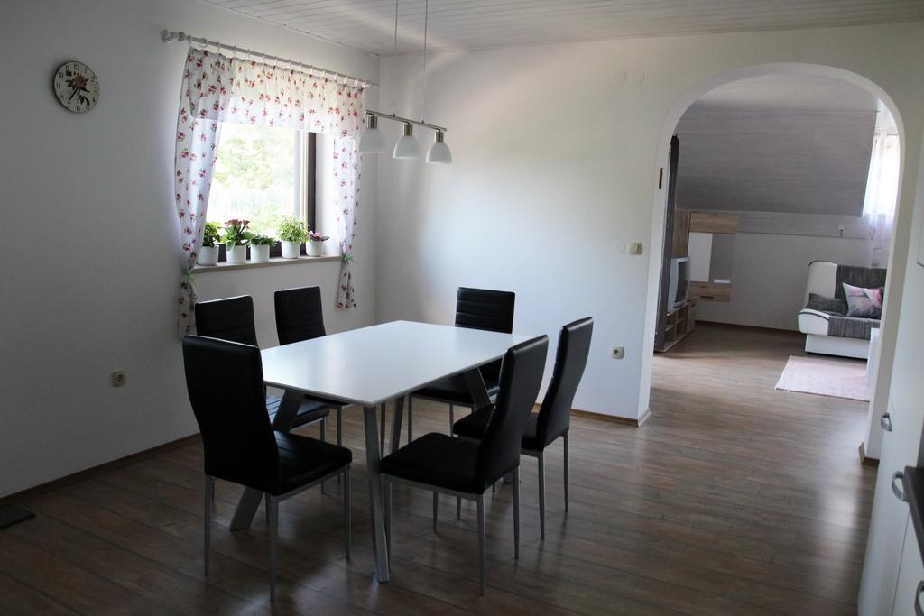 Lake House Apartment เมดโวเด ภายนอก รูปภาพ