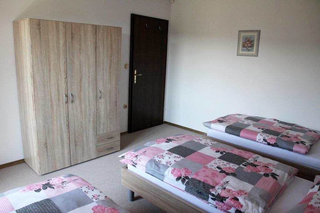 Lake House Apartment เมดโวเด ภายนอก รูปภาพ